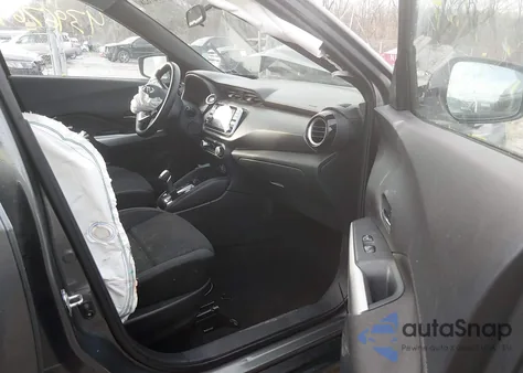 2019 Nissan Kicks Sv из США, поврежденный, VIN 3N1CP5CU2KL532525